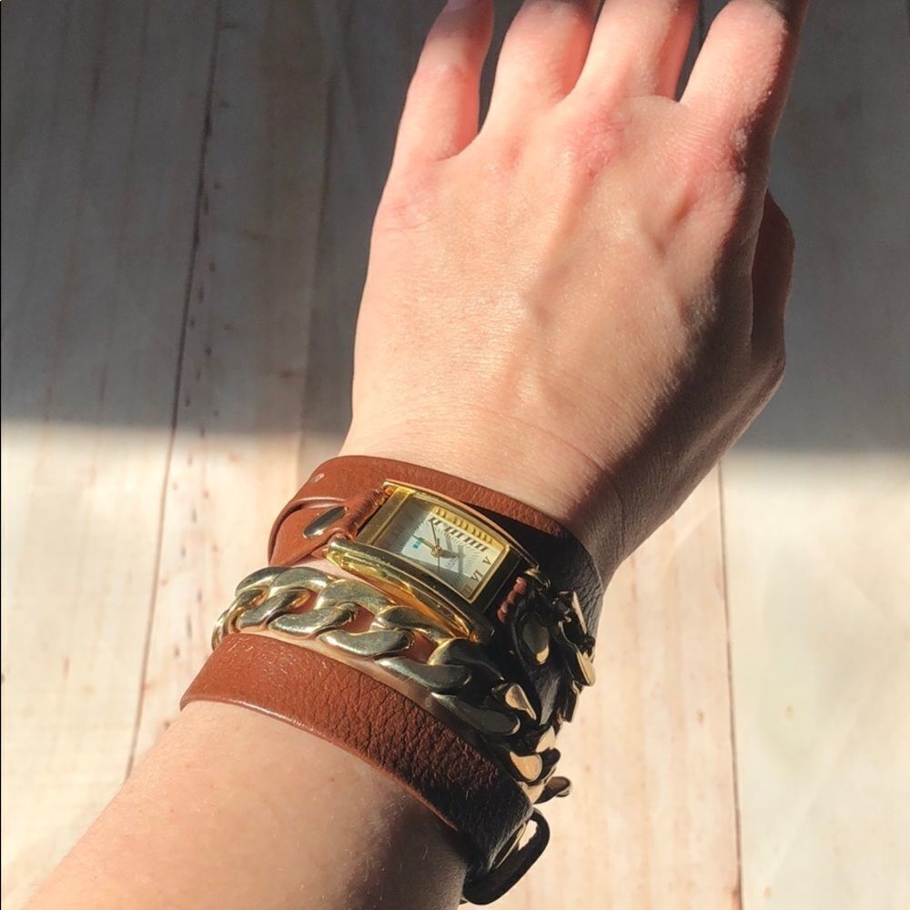 La Mer Leather & Gold Tone Chain Wrap Watch - NEEDS NEW BATTERY
